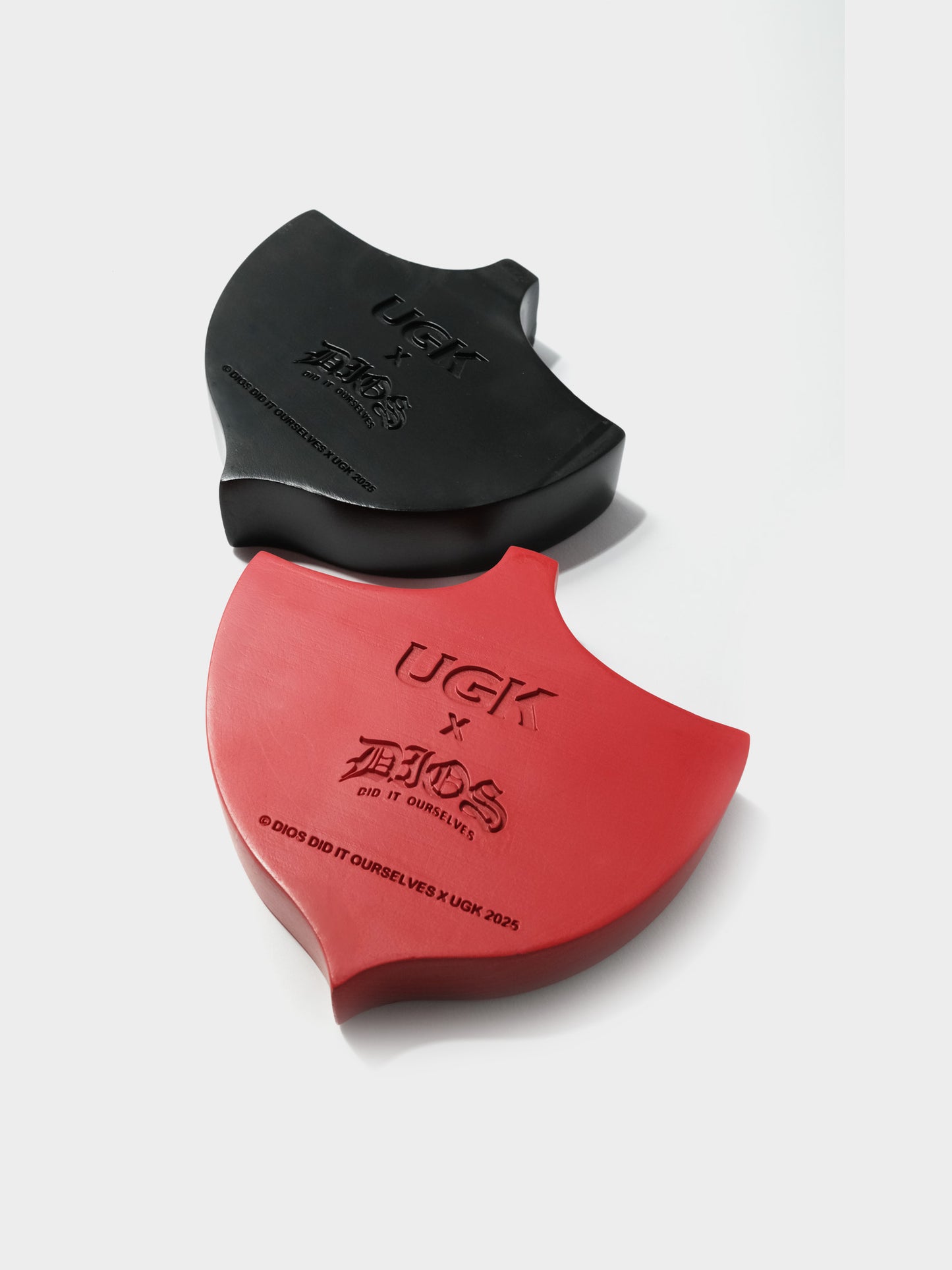 UGK 4 LIFE ASHTRAY - BLK OR RED