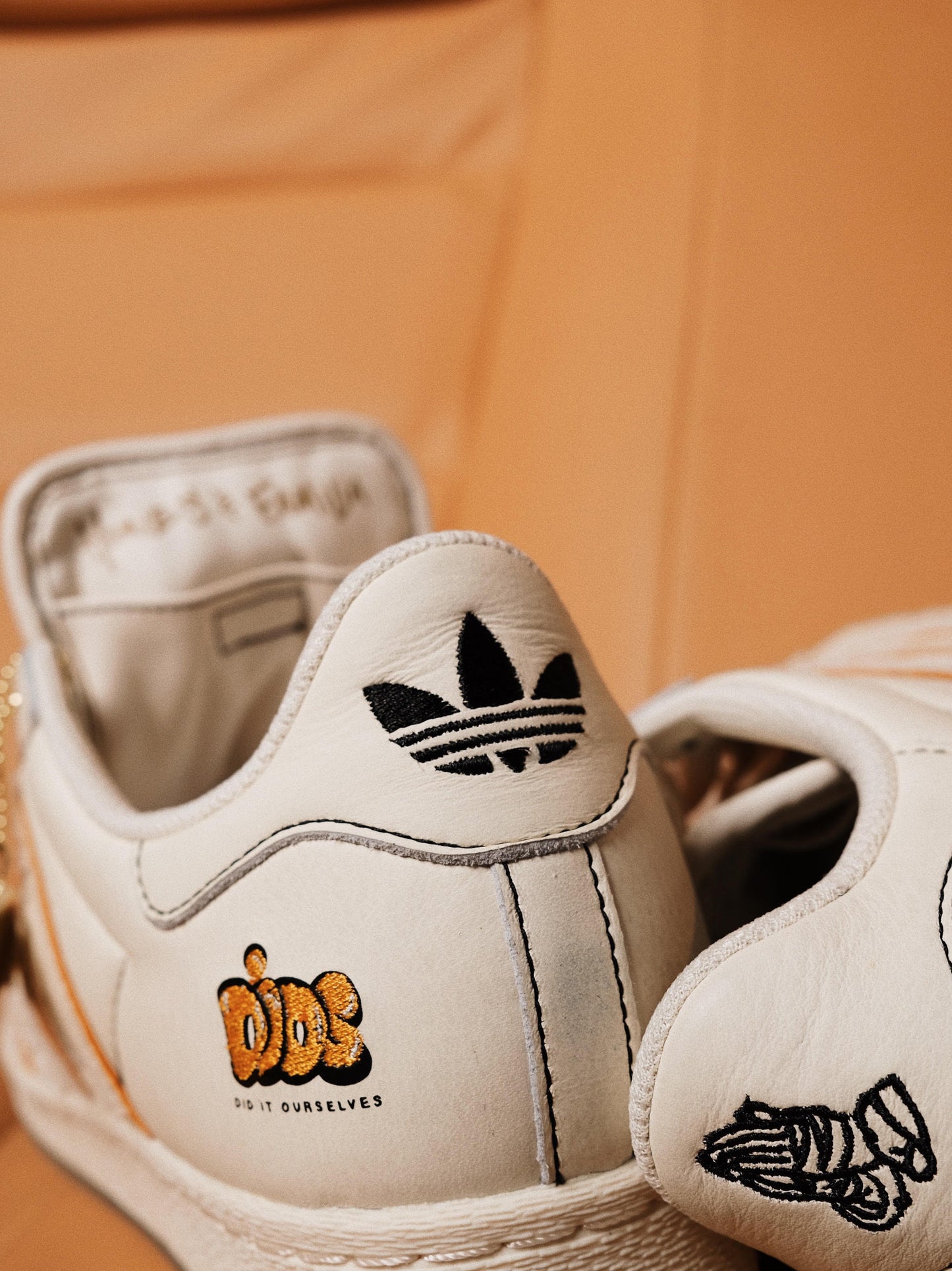 DIOS X ADIDAS - SUPERSTAR (FRIENDS & FAMILY)