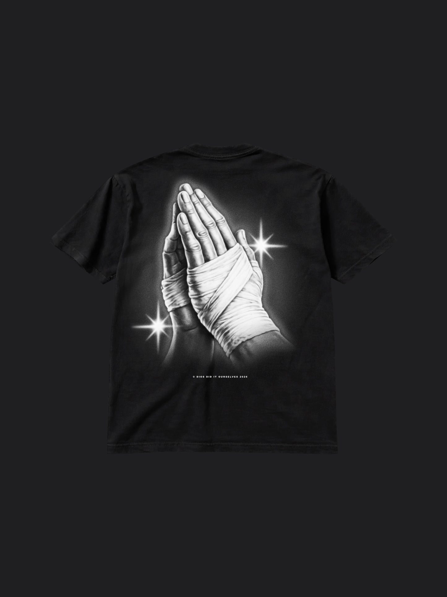 FAMILIA HANDS - TEE (BLK)